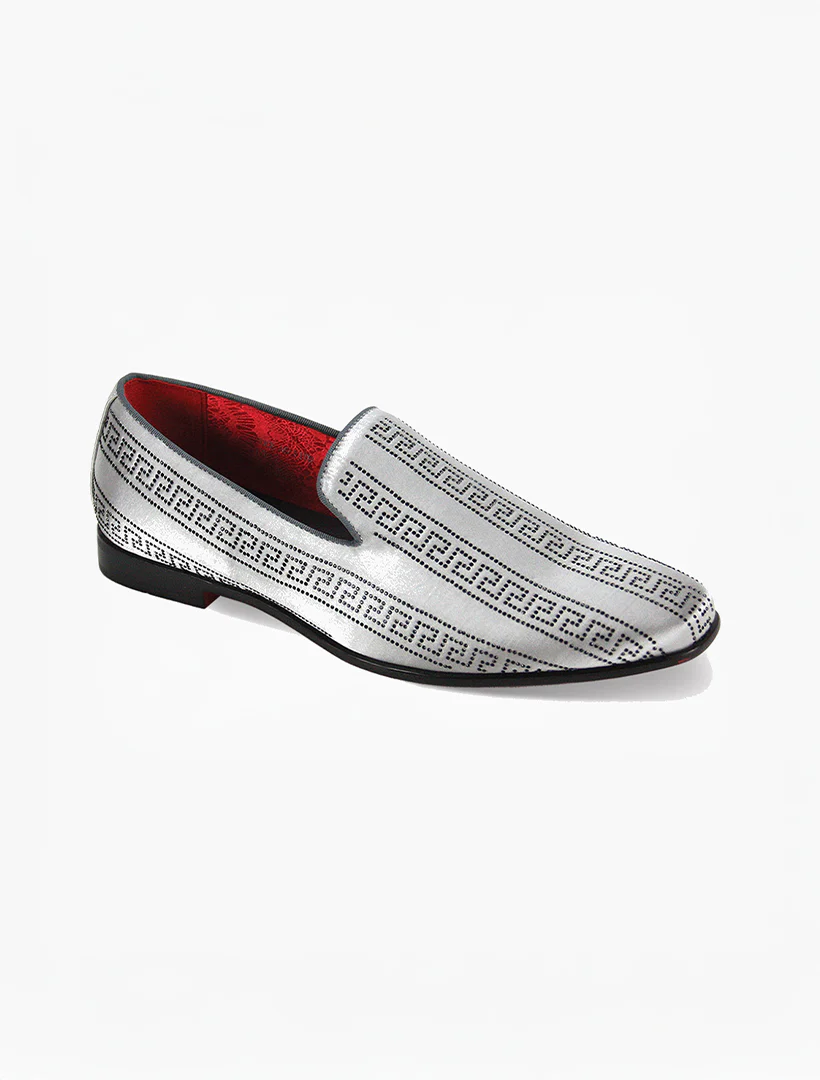 MEANDER PATTERN SLIP-ON SHOES
