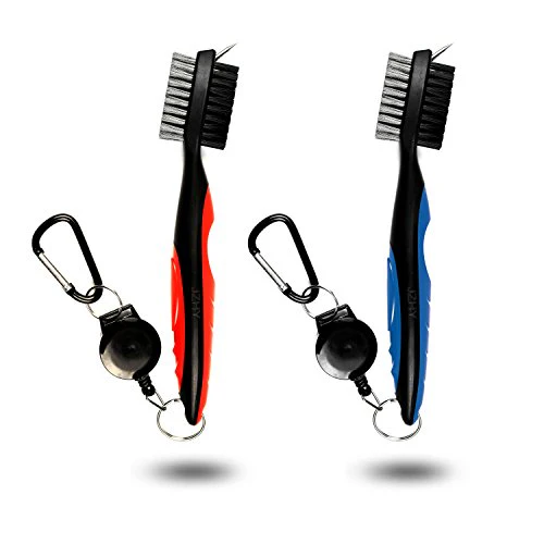 LIGHTWEIGHT RETRACTABLE GOLF CLUB BRUSH